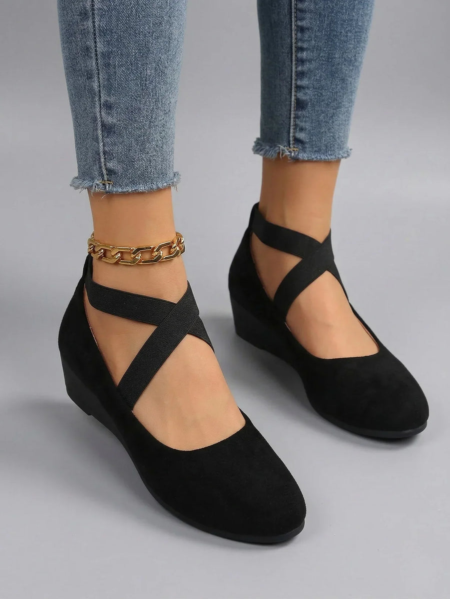 Madeleine | Closed and Comfortable Wedge Shoes