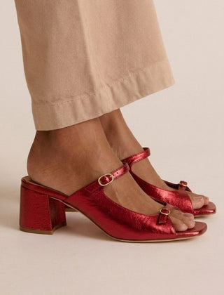 Dark red