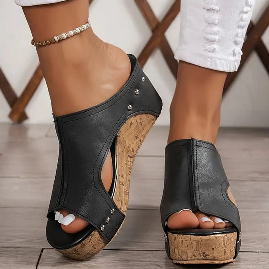 Black (Almost sold out)